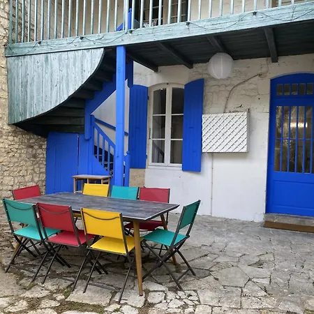 Location Maison L'embellie Holiday home *
